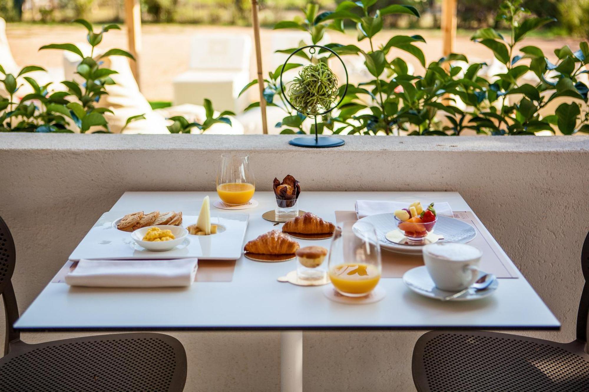 Noha Lifestyle Hotel - Adults Only Pula Eksteriør billede